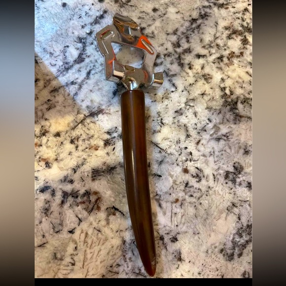 Vintage Bottle Can Opener Mid Century Modern MCM Tortoise Shell Bakelite Handle - Picture 2 of 5